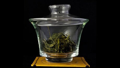 5 grams of flat leaf tea «Dragon Well from Xi Hu lake»
