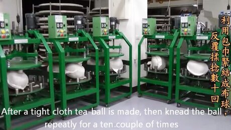 Rolling (bāoniǎn, 包捻) Rolling (bāoniǎn, 包捻)